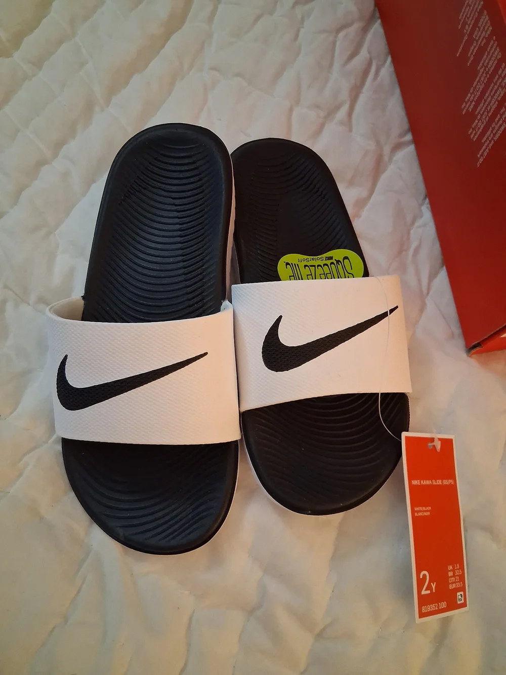 Nike Kids' Black/White Slide Sandals